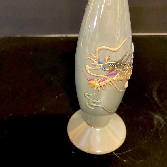 Vintage Blue Lusterware Dragon ware Bud Vase - Picture 2 of 12